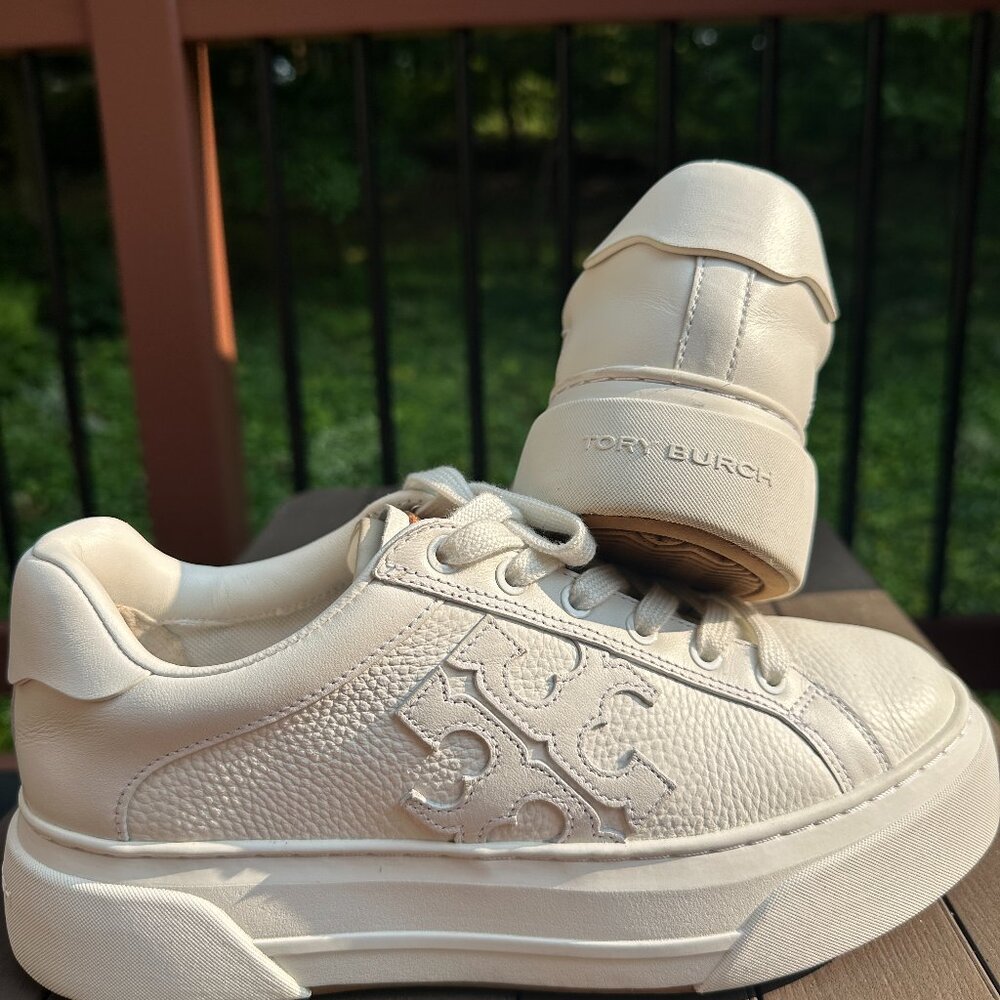 Tory Burch Sneakers